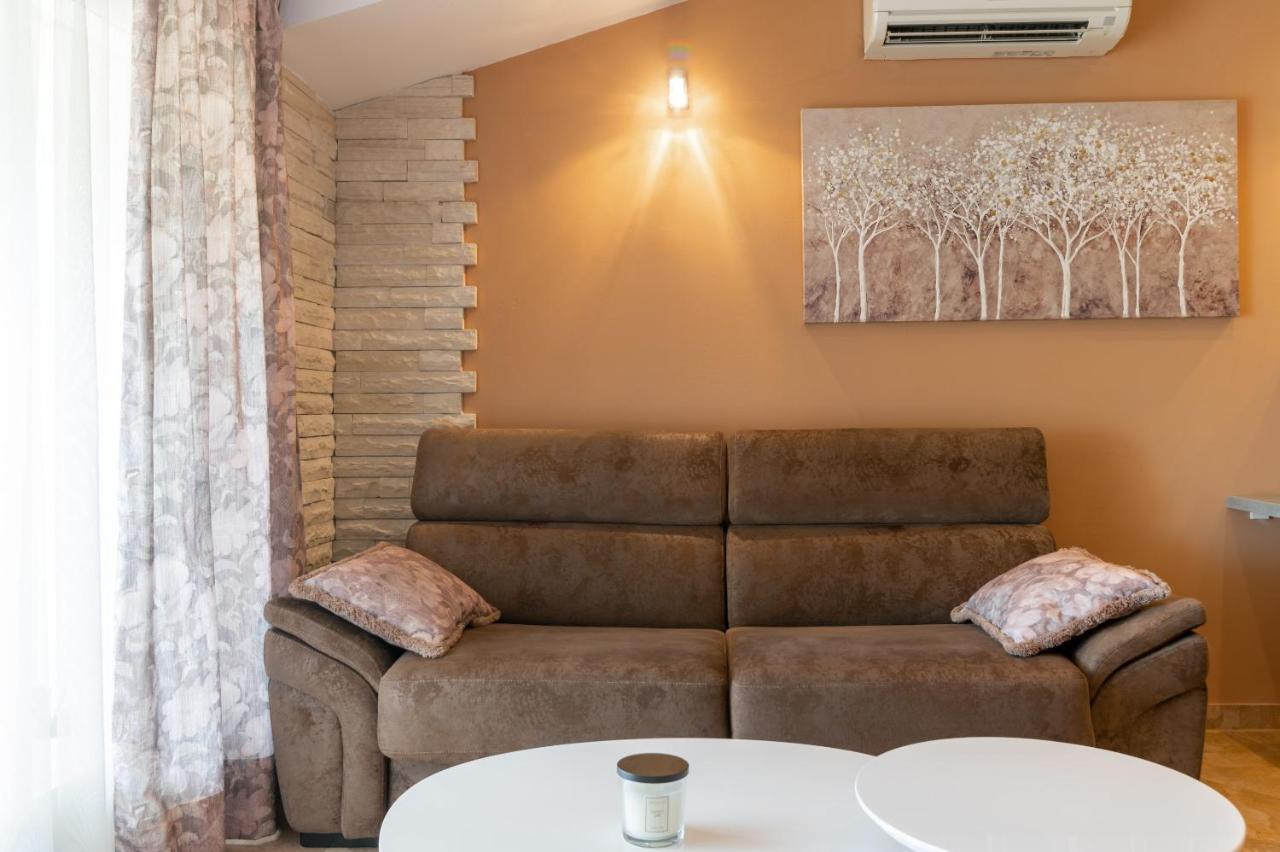 Deluxe Suite Bambi With Panoramic View Zadar Exteriör bild