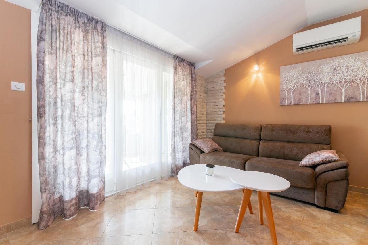 Deluxe Suite Bambi With Panoramic View Zadar Exteriör bild